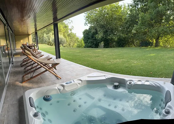 Oak Hill Gerês, Portugal Aldeamento Turístico