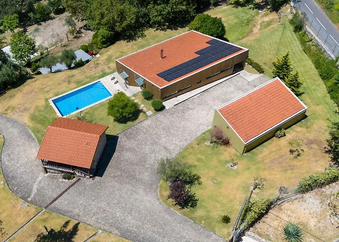 Aldeamento Turístico Oak Hill Gerês, Portugal