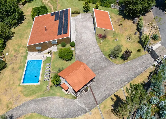 Oak Hill Gerês, Portugal Aldeamento Turístico *